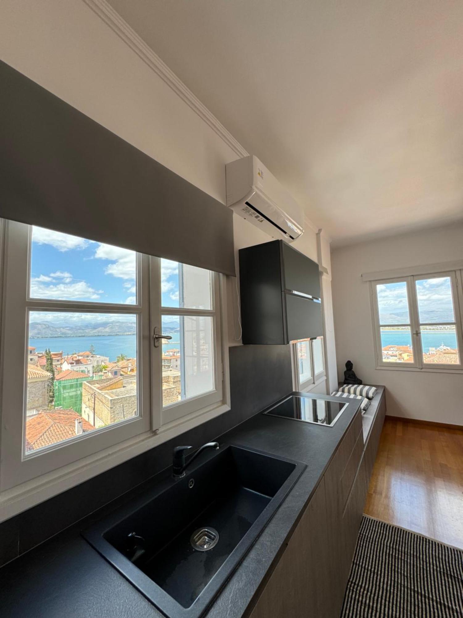 S&F Luxury Apartment Nauplion Buitenkant foto