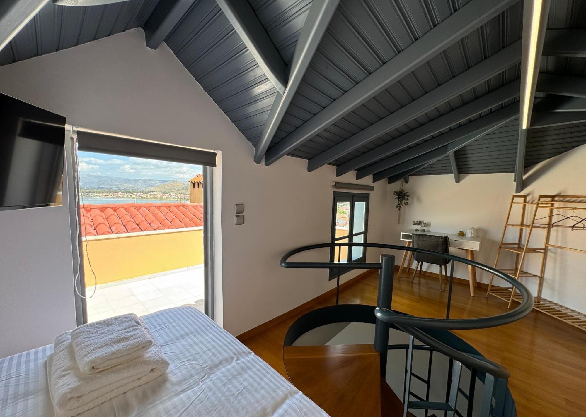 S&F Luxury Apartment Nauplion Buitenkant foto